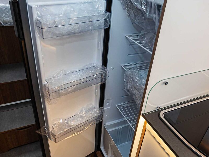 Laika Ecovip L 3019 Titanio UPE  104.000 &euro;