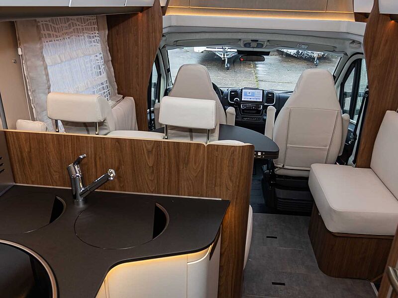 Laika Ecovip L 3019 Titanio UPE  104.000 &euro;