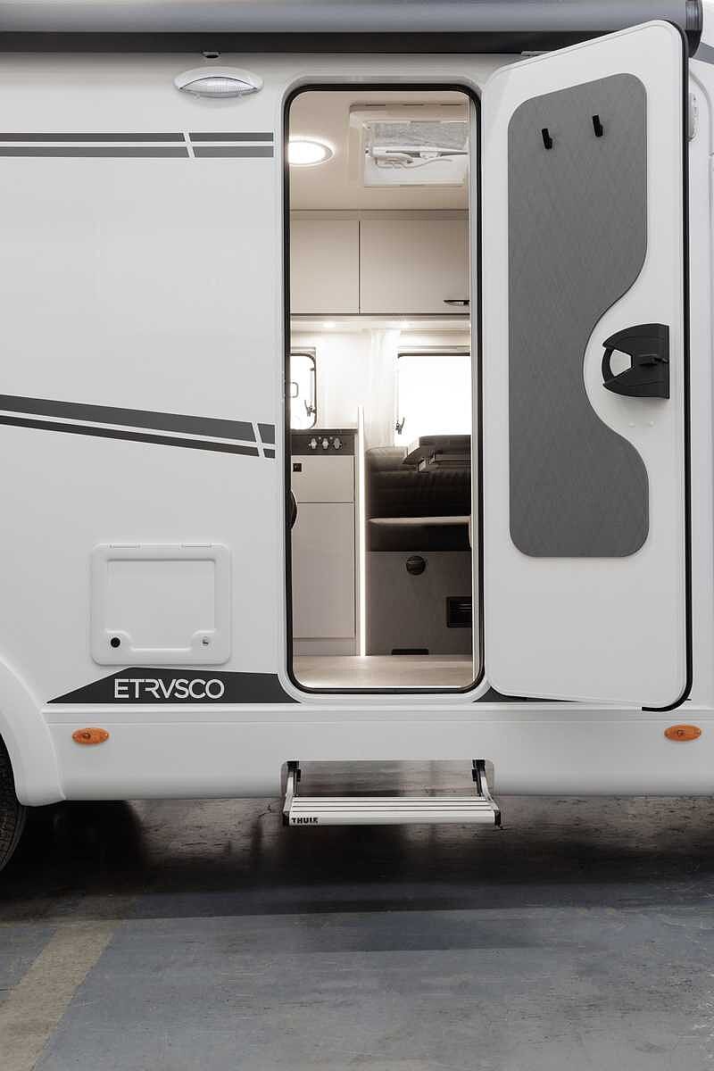 Etrusco V 6.8 SCF Modell 2026 UPE 73.642 €