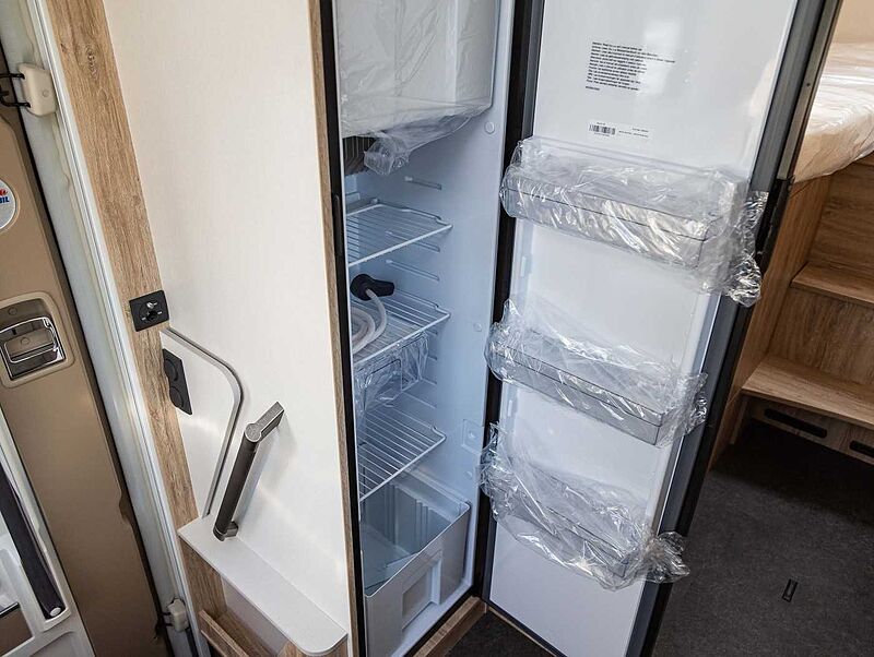 Eura Mobil Profila T 720 EF Automatik MJ 26