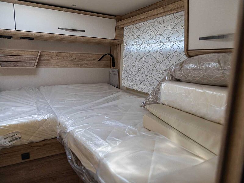 Eura Mobil Profila T 720 EF Automatik MJ 26