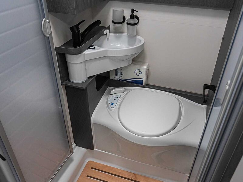 Etrusco T 5900 FB Hubbett UPE 74.592 €