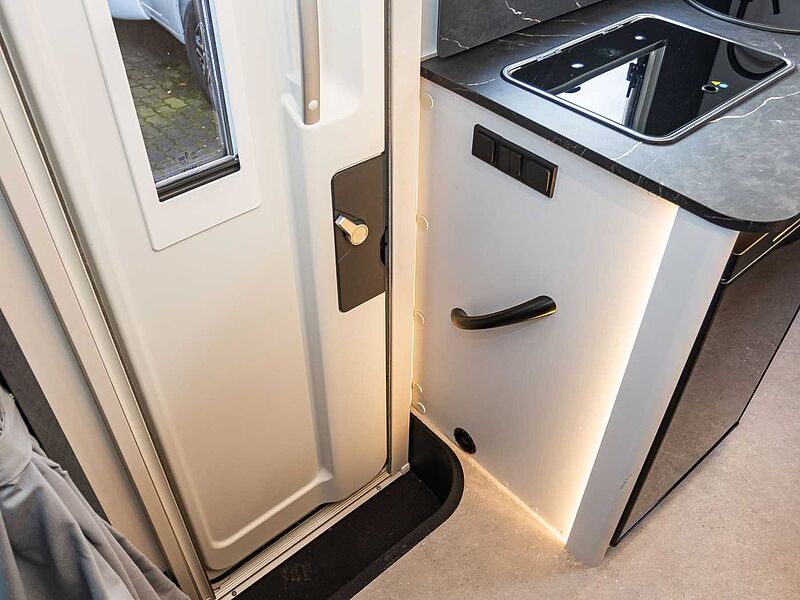 Etrusco T 5900 FB Hubbett UPE 74.592 €