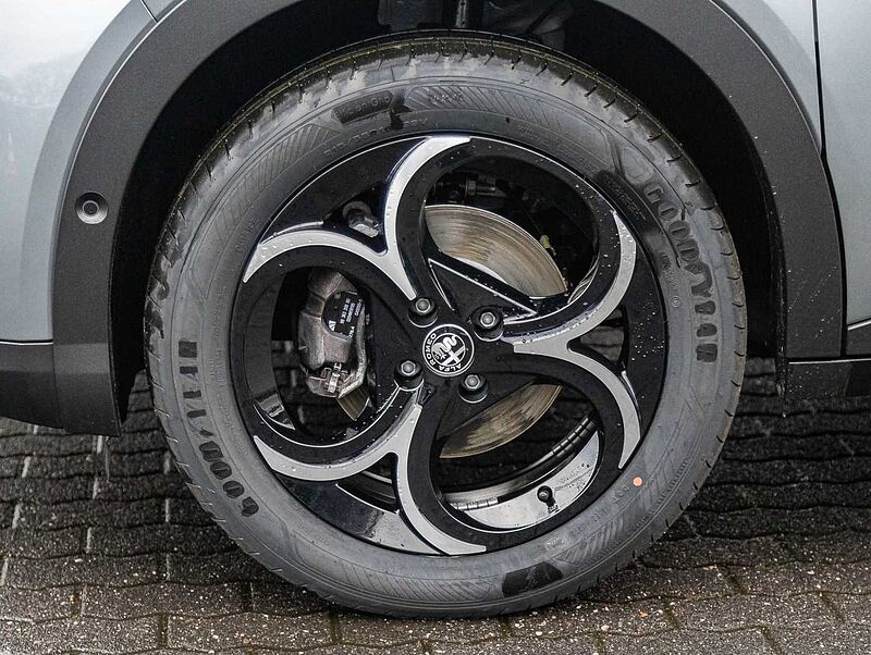 Alfa Romeo Junior Ibrida Speciale