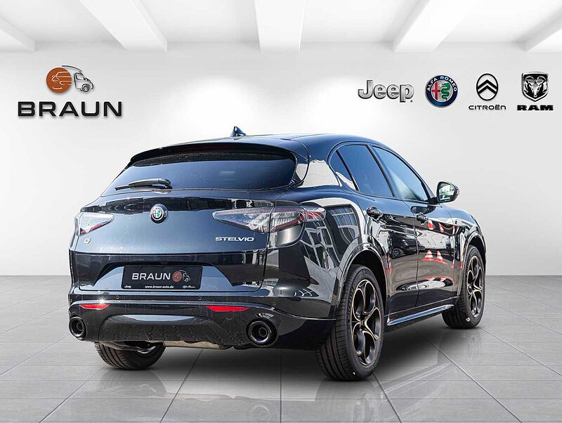 Alfa Romeo Stelvio 2.2 Diesel 16V AT8-Q4 INTENSA VOLL!