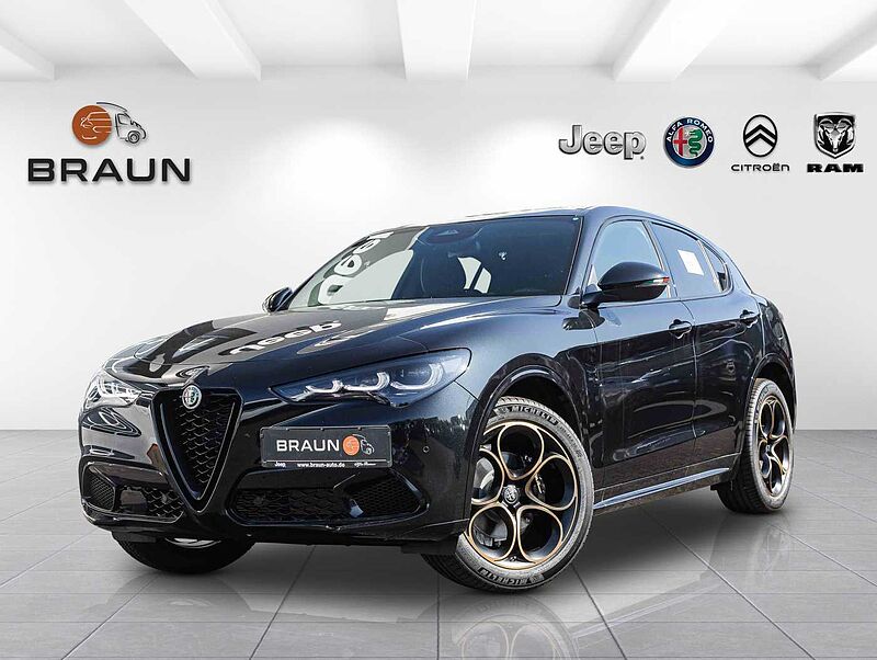Alfa Romeo Stelvio 2.0 16V Turbo AT8-Q4 INTENSA VOLL!