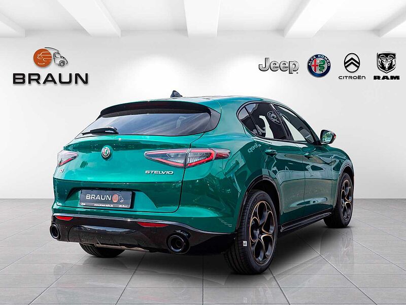 Alfa Romeo Stelvio 2.0 16V Turbo AT8-Q4 INTENSA VOLL!
