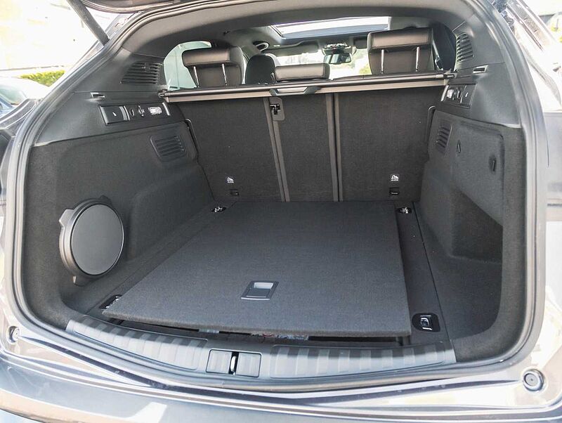 Alfa Romeo Stelvio 2.0 16V Turbo AT8-Q4 Veloce VOLL!