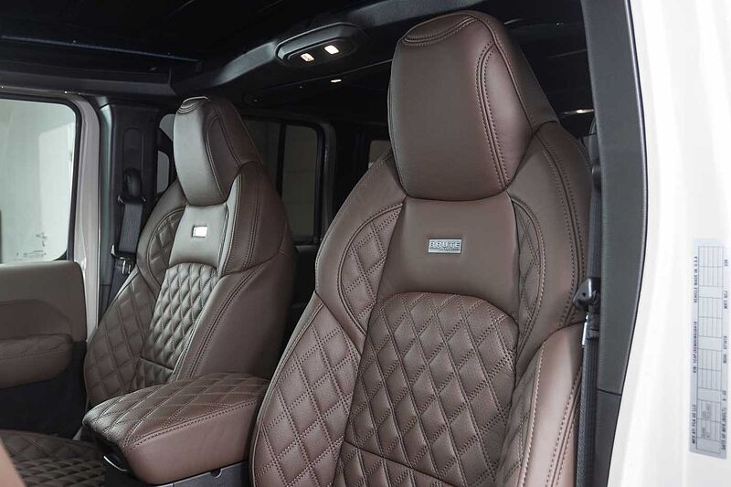 Jeep Wrangler BRUTE 2026  SKYONE