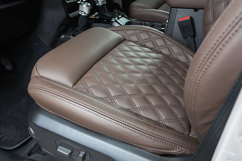 Jeep Wrangler BRUTE 2026  SKYONE