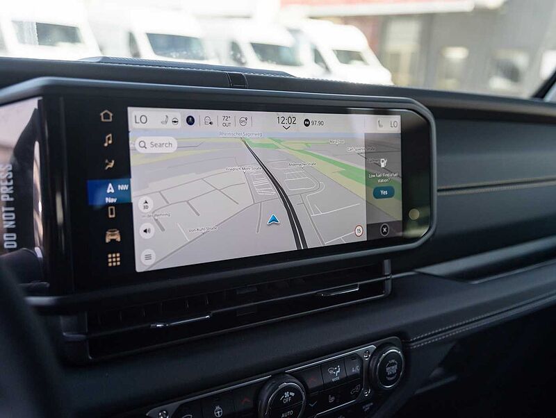 Jeep Wrangler MY25 Sahara 2.0l T-GDI Ultd. Sky-One