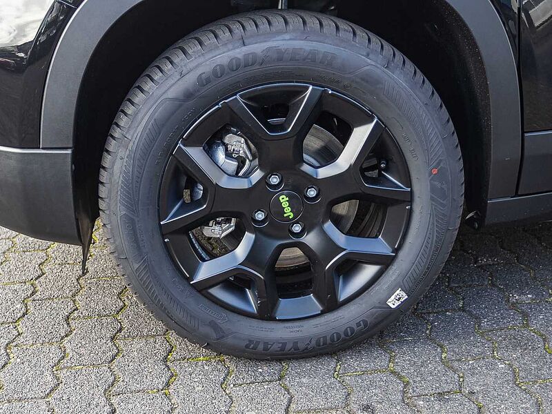 Jeep Avenger 1.2 48V 4xe Hybrid eAWD Upland