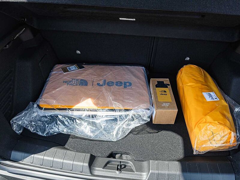 Jeep Avenger 1.2 48V 4xe Hybrid eAWD The North Face