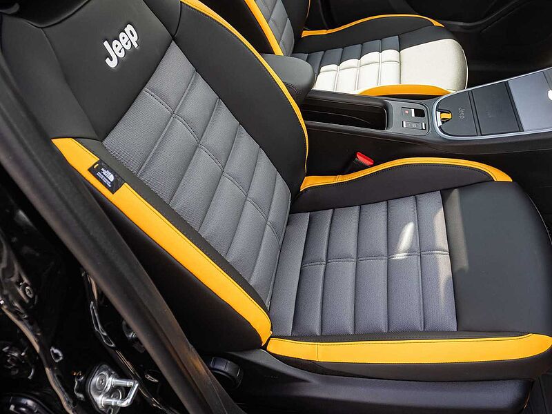 Jeep Avenger 1.2 48V 4xe Hybrid eAWD The North Face