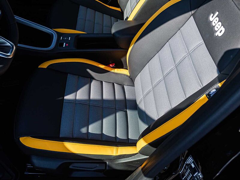 Jeep Avenger 1.2 48V 4xe Hybrid The North Face SD