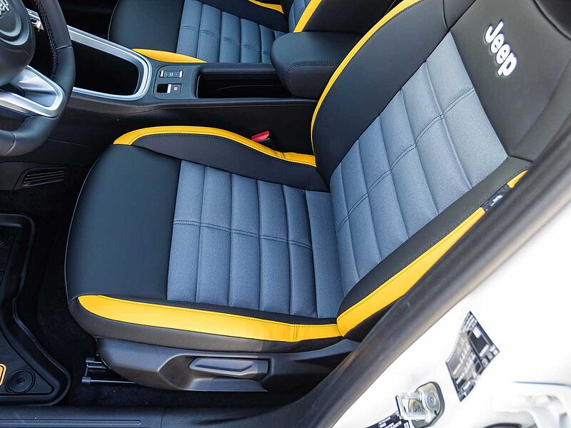 Jeep Avenger 1.2 48V 4xe Hybrid eAWD The North Face