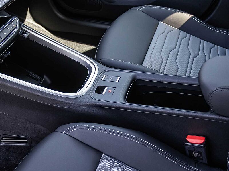 Jeep Avenger 1.2 48V 4xe Hybrid eAWD OVERLAND