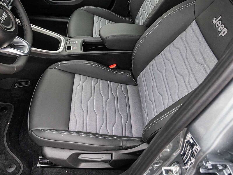 Jeep Avenger 1.2 48V 4xe Hybrid eAWD OVERLAND