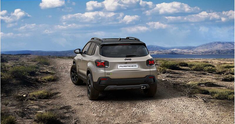 Jeep Avenger 1.2 48V 4xe Hybrid eAWD OVERLAND