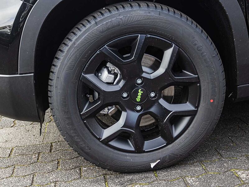 Jeep Avenger 1.2 48V 4xe Hybrid eAWD Upland