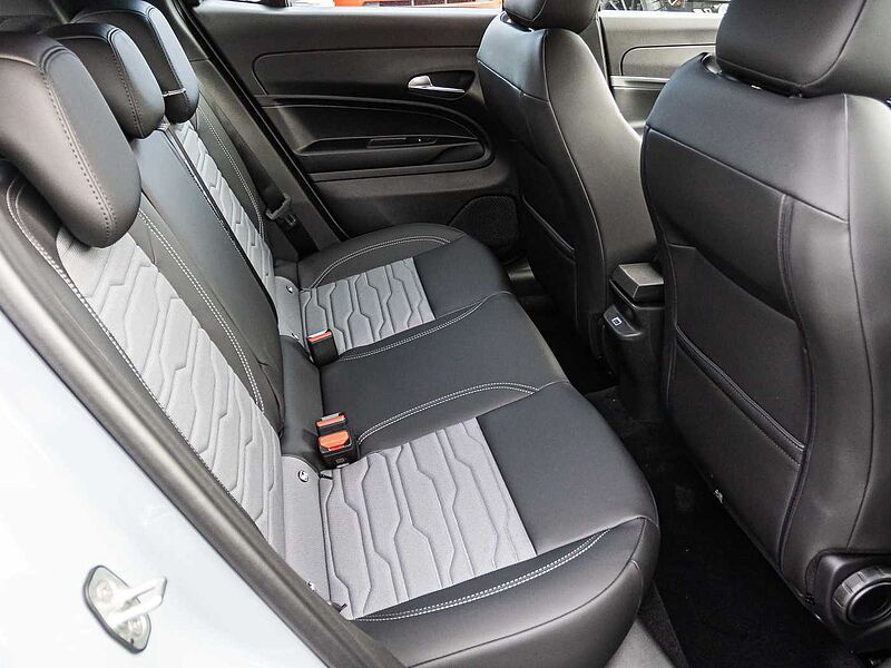 Jeep Avenger 1.2 48V 4xe Hybrid eAWD Upland