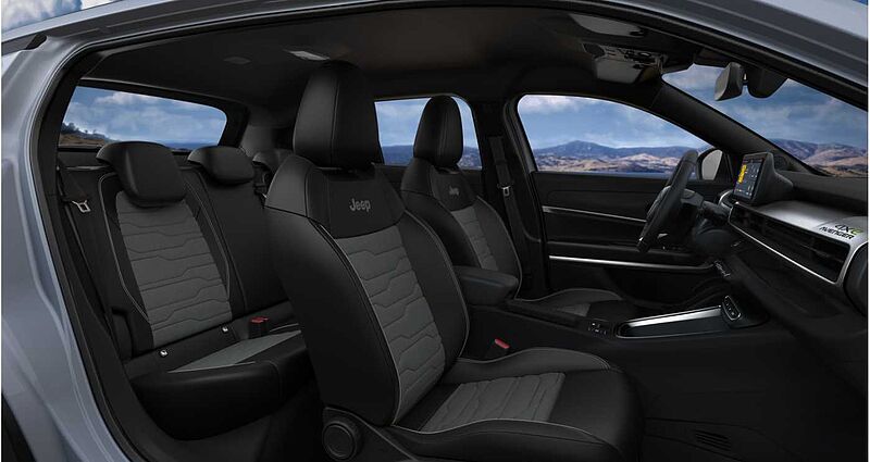 Jeep Avenger 1.2 48V 4xe Hybrid eAWD Upland