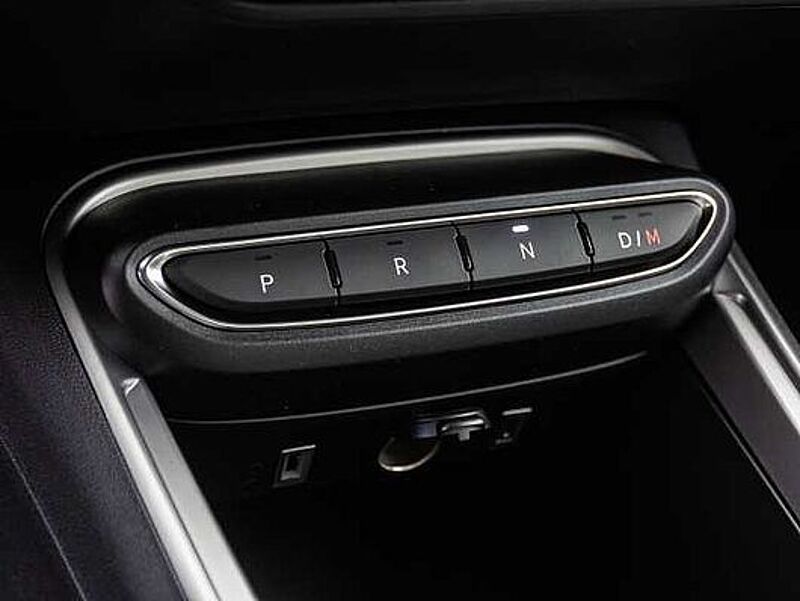 Jeep Avenger 1.2 48V 4xe Hybrid eAWD Upland