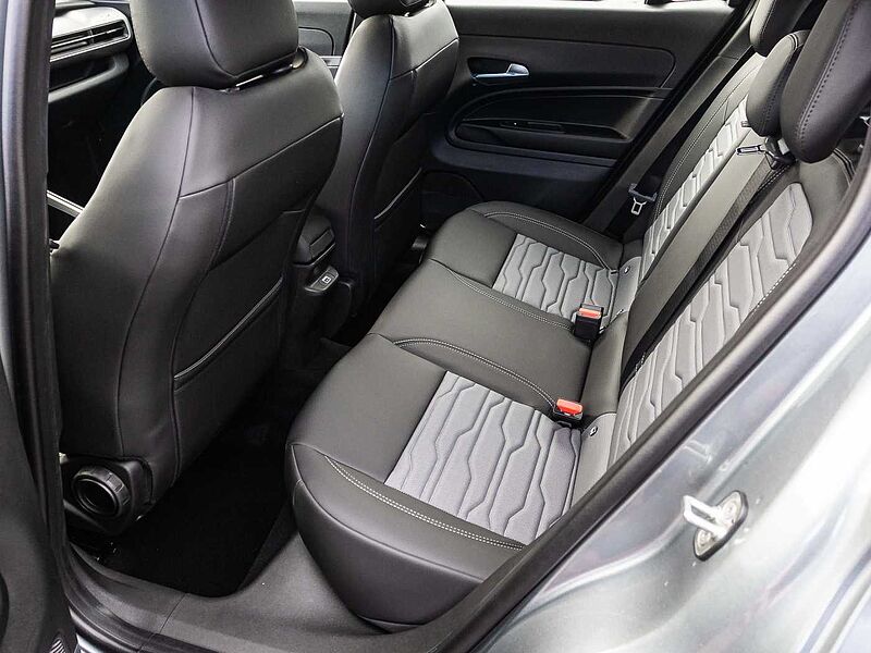 Jeep Avenger 1.2 48V 4xe Hybrid eAWD Upland