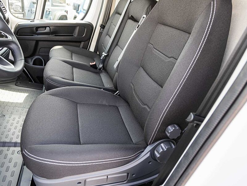 Citroen Jumper 35 BlueHDi L3H2 2.2 180PS Automatik