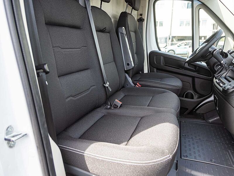 Citroen Jumper 35 BlueHDi L3H2 2.2 180PS Automatik