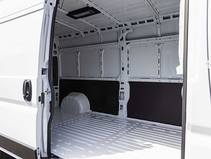 Citroen Jumper 35 BlueHDi L3H2 HEAVY 2.2 180PS Automatik