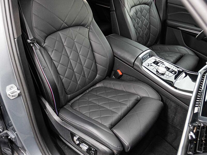 BMW X5 M60i xDrive UPE 144.000&euro;