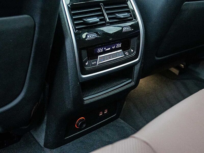 BMW X5 M60i xDrive UPE 146.0000&euro;