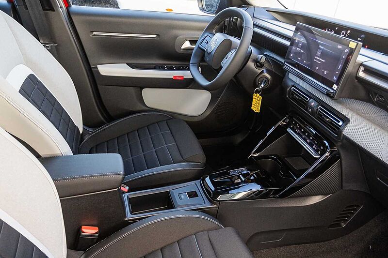 Citroen C3 Hybrid 110 ë-DCS6 PLUS / Winterpaket