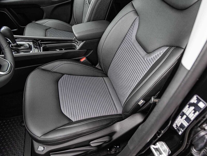 Jeep Compass 1.5 48V e-Hybrid Automatik Altitude