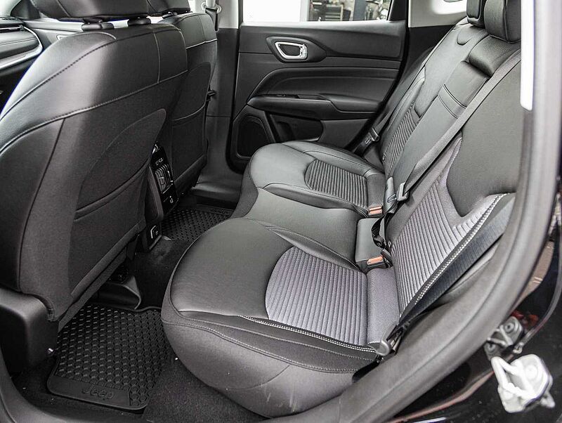 Jeep Compass 1.5 48V e-Hybrid Automatik Altitude