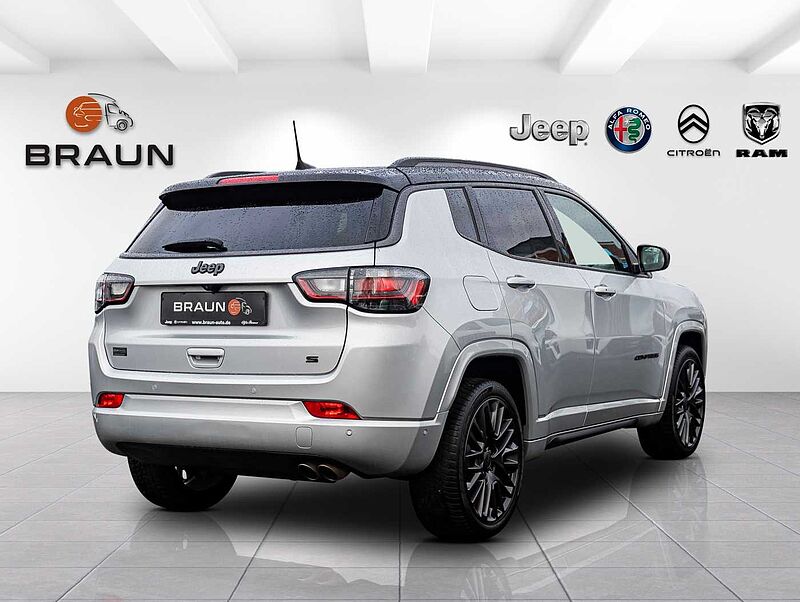 Jeep Compass 1.3 T-GDI S Leder Panorama 360° Kamera