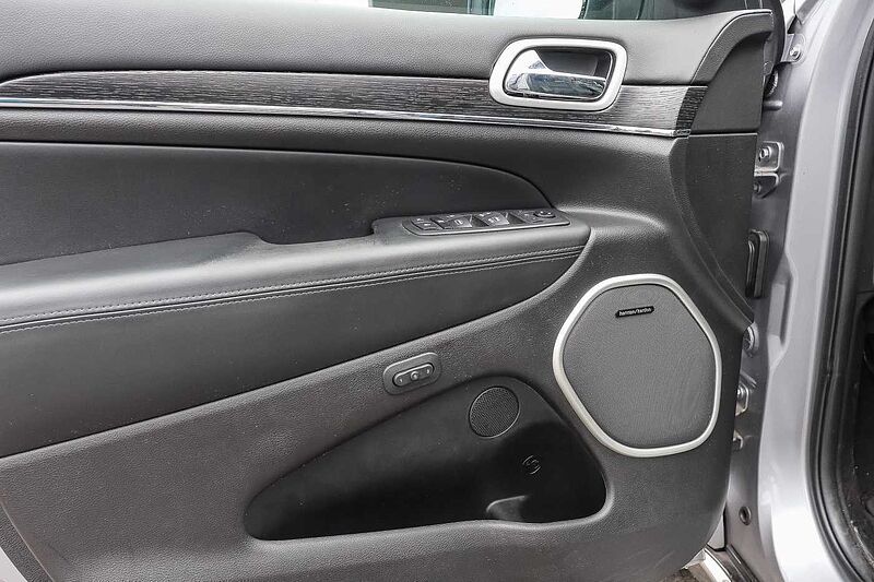 Jeep Grand Cherokee 3.0 V6 Multijet 4WD AT Summit AHK