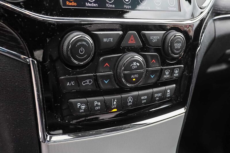 Jeep Grand Cherokee 3.0 V6 Multijet 4WD AT Summit AHK