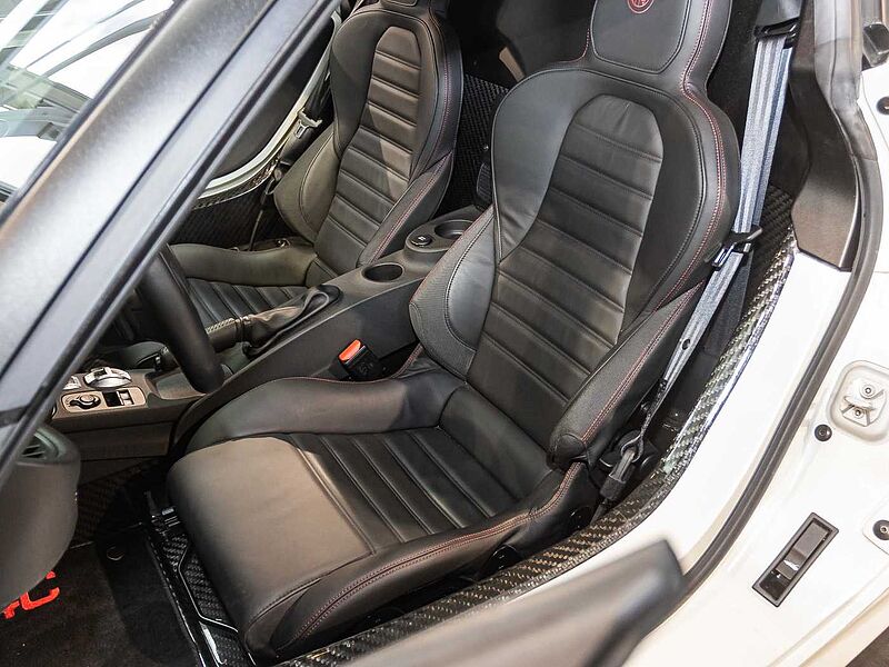 Alfa Romeo 4C 1.8 TBi Coup&eacute;  NUR 4107km!