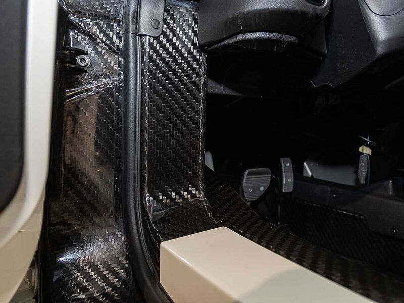 Alfa Romeo 4C 1.8 TBi Coup&eacute;  NUR 4107km!