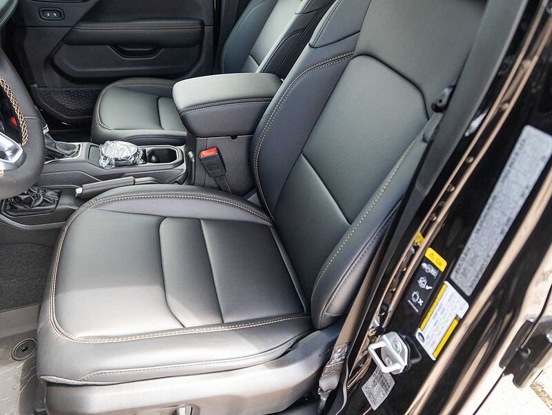 Jeep Wrangler MY25 Sahara 2.0l T-GDI Unlimited