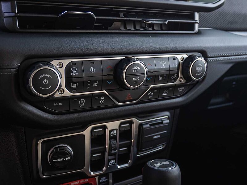 Jeep Wrangler Rubicon X 3.6 MY26 Sky One-Touch®