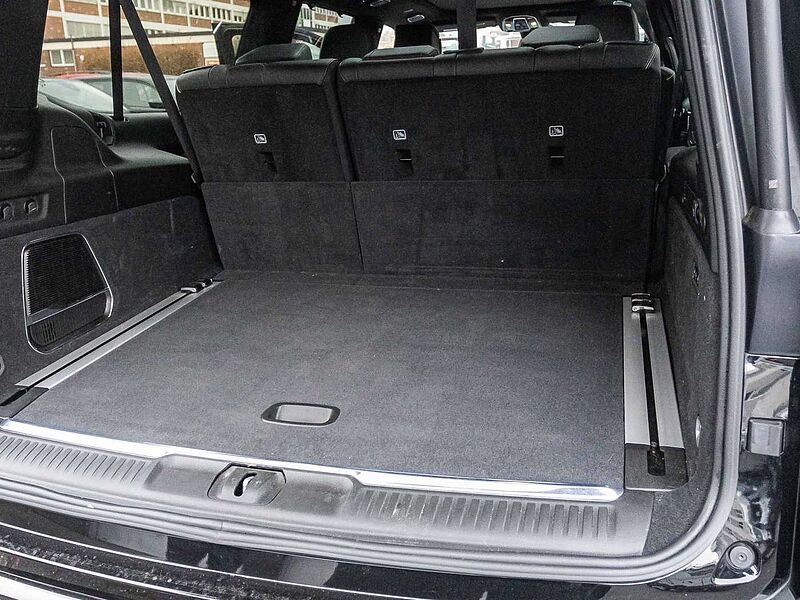 Jeep Grand Wagoneer L Obsidian 4x4 5,76m