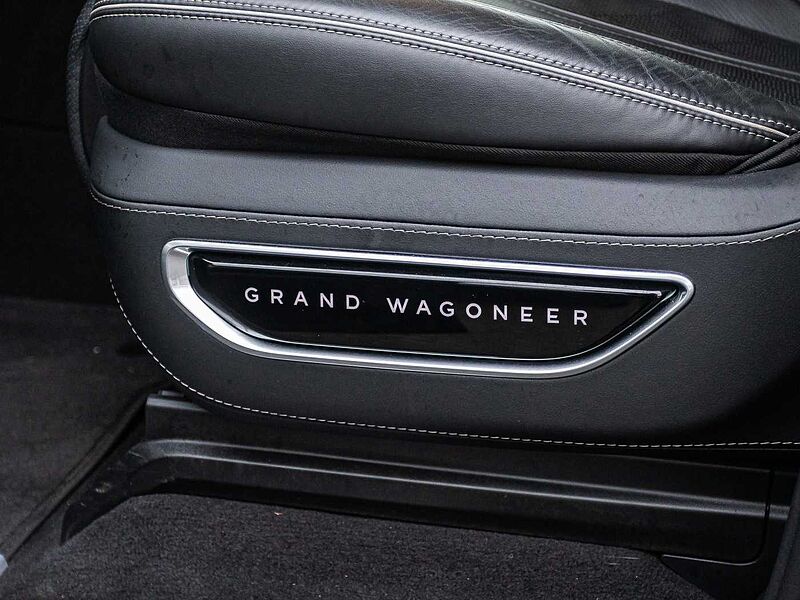 Jeep Grand Wagoneer L Obsidian 4x4 5,76m