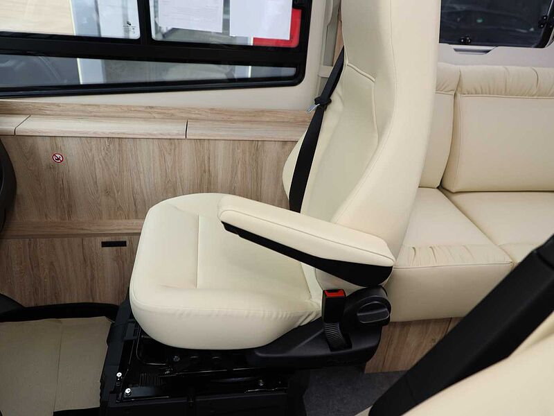 Eura Mobil Integra Line 720 QF Integra Line 720 QF