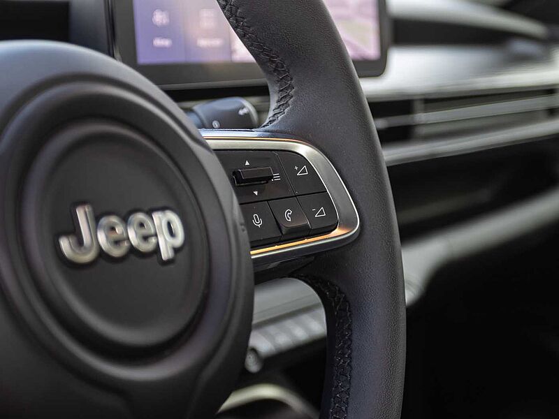 Jeep Avenger 1.2 Altitude 18' Alu / Kamera / Navi