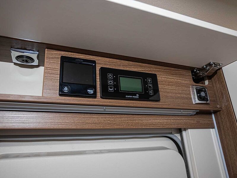 Eura Mobil Contura 766 EB Comfort Leder