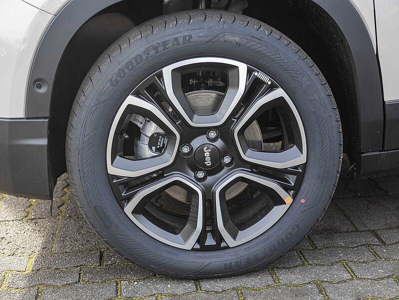 Jeep Avenger Elektro Summit Panorama/Leder