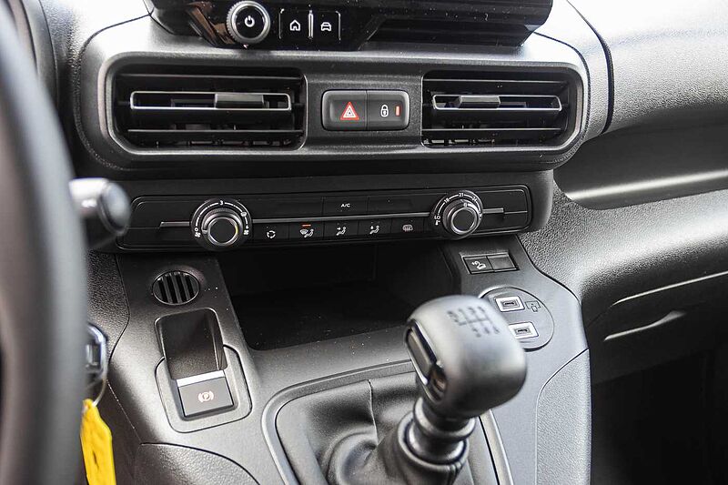 Citroen Berlingo XL Diesel 100 Connect-/Winterpaket